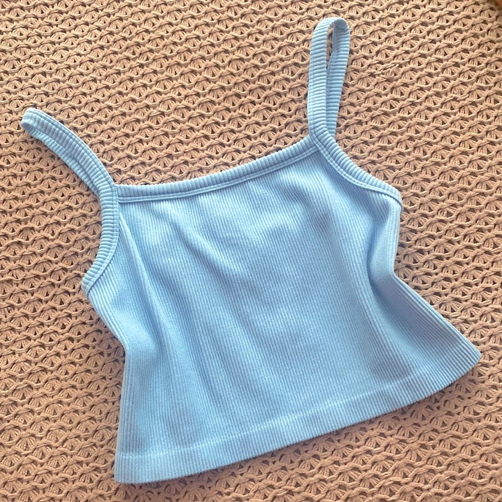 NWOT • Light Blue Ribbed Crop Tank Top 🩵